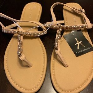 Flat sandals